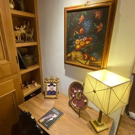 Incantevole Monolocale In Centro A Cortina. Apartamento
